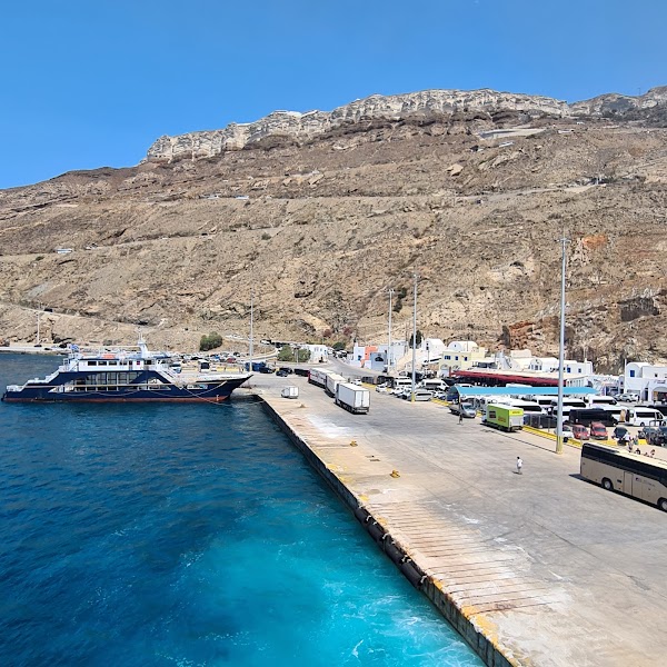 Santorini Old Harbor 4