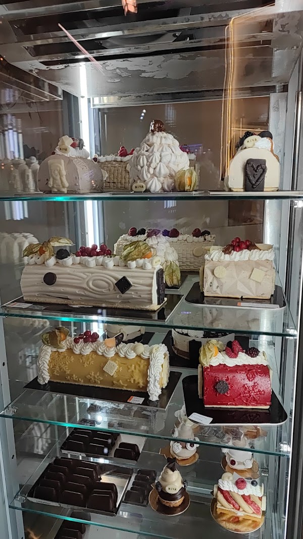 Nivà Gelateria Italiana