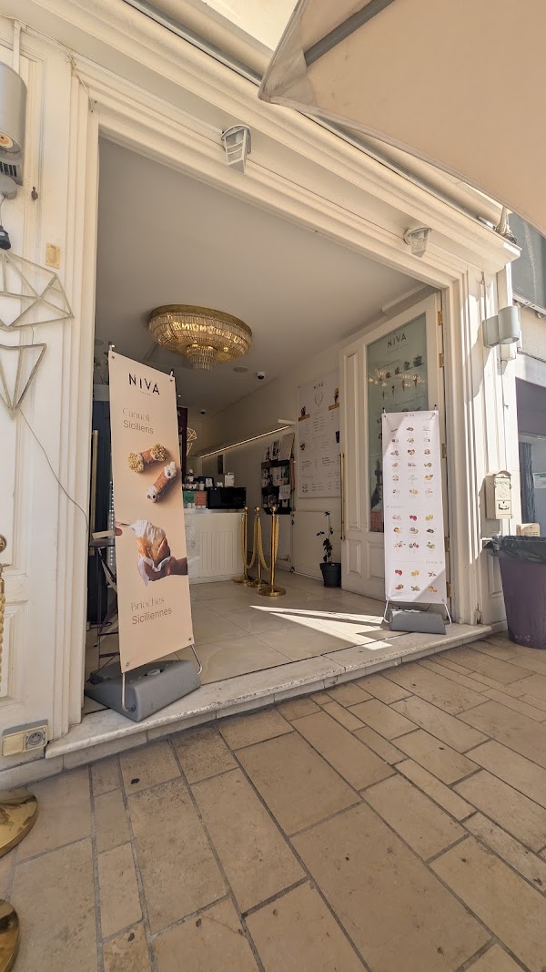 Nivà Gelateria Italiana 2