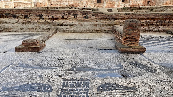 Piazzale delle Corporazioni 4