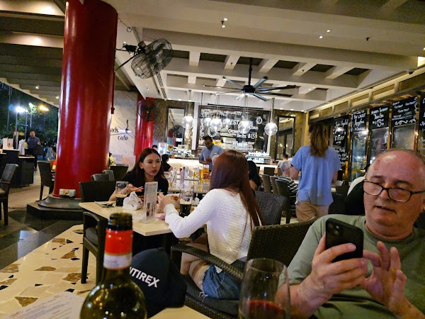 Crossroads Cafe 3