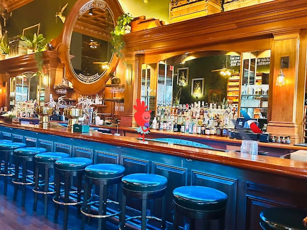Feral Kitchen & Lounge