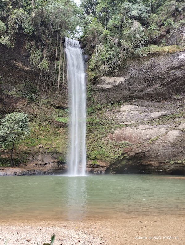 Cascada Caracas