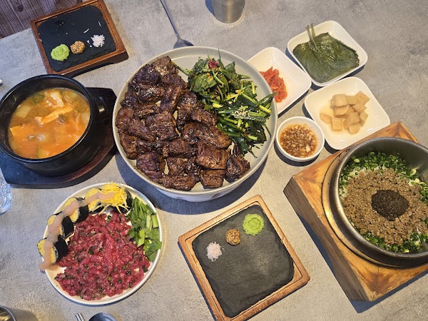 Yookmian Yeonnam Branch 3