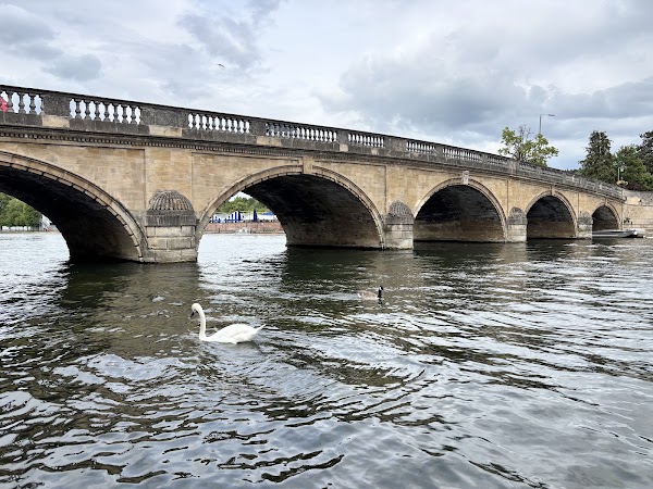 Henley Bridge