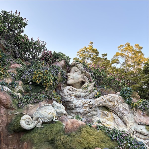 Fantasy Springs Entryway 3