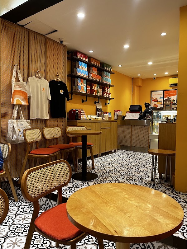 Eggyolk Coffee 5