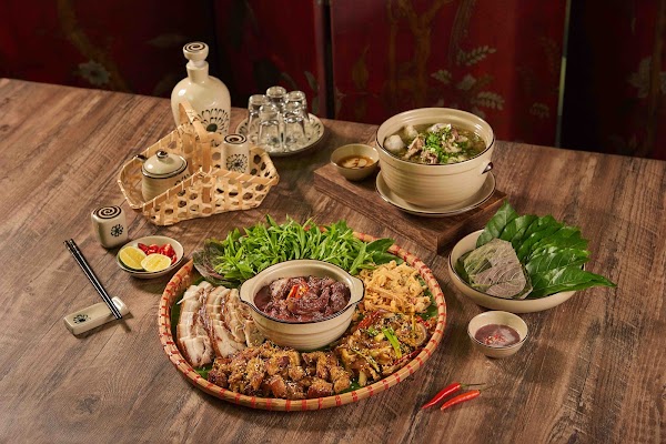 Hà Thành Mansion Vietnamese Restaurant 3