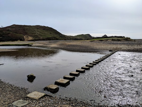 Three Cliffs Bay 3