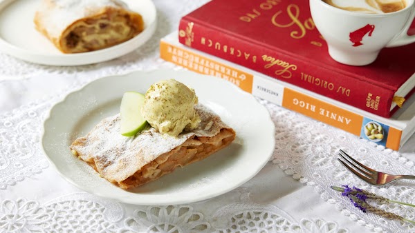 Stefan Austrian bakery&Artisanal Gelato 5