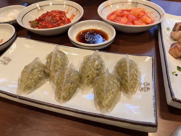 제주 장수국수 노형본점 Jeju jangsu Noodles with pork 2