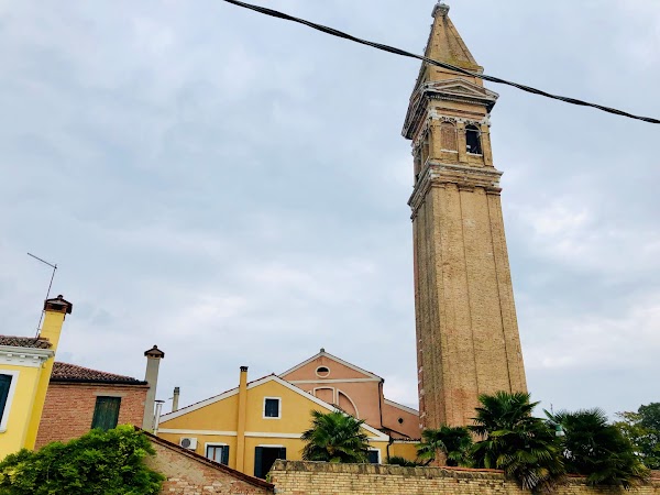 Il Campanile Storto