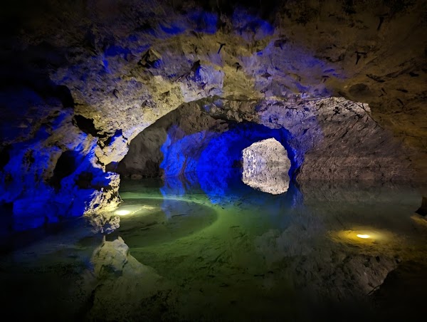 Seegrotte 4