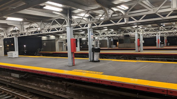 Jamaica Station 4