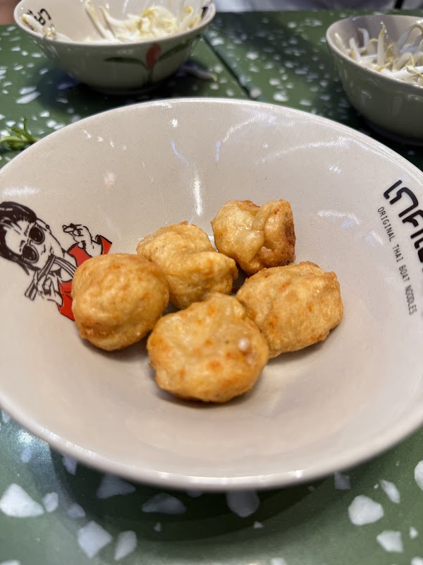 KATE TEAW THAI BOAT NOODLES 3
