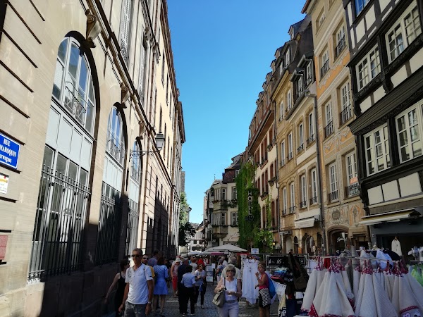 Rue du Maroquin 2