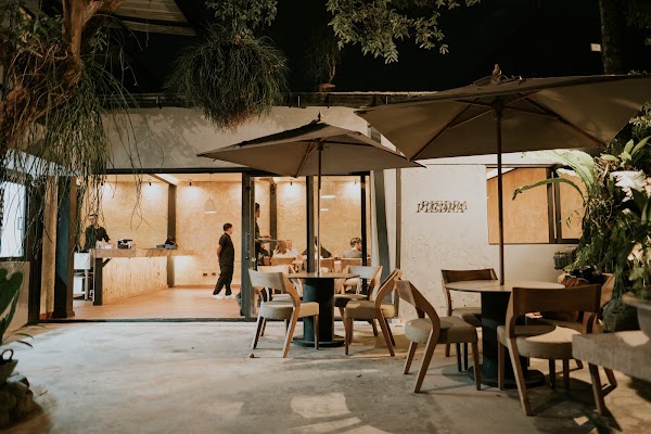 Restaurante Piedra Medellín - Cocina Libre Peruana 1
