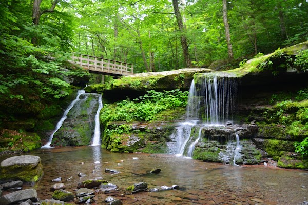 Diamond Notch Falls