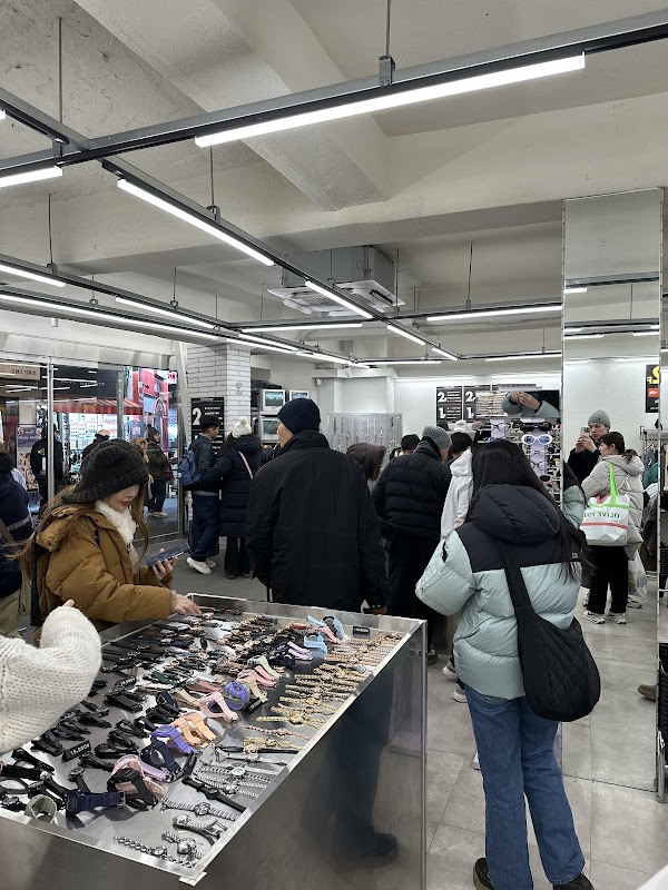 ROOT MYEONGDONG 4