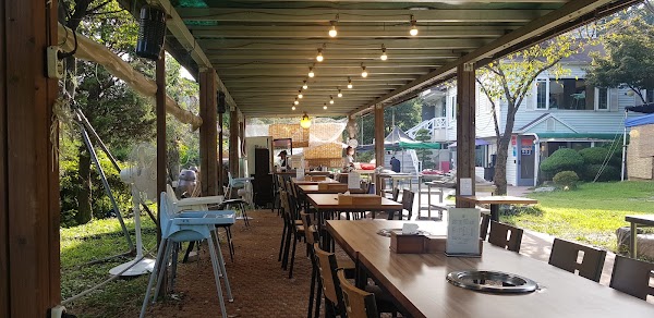 Jangwon Garden