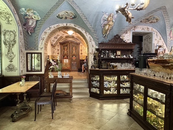 Kormuth Confectionery 5