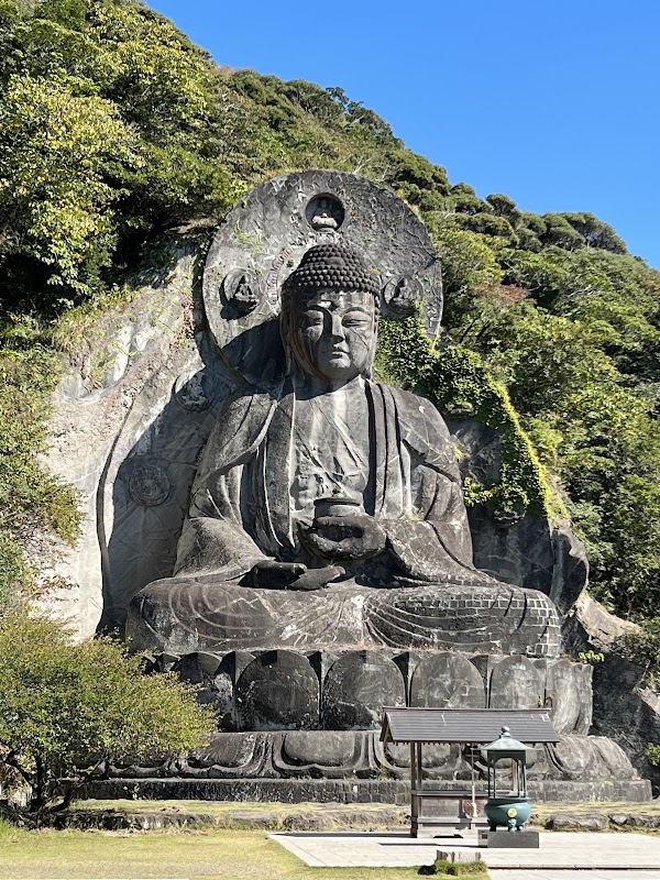 Nihon-ji Daibutsu (The Great Buddha of Nihonji) 1