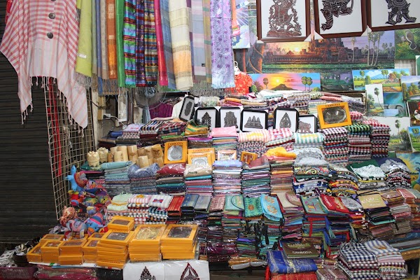 Russian Market / Tuol Tompoung Market 5