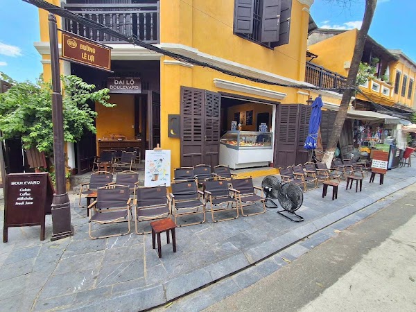 Boulevard Gelato, Pastry & Coffee - 78 Lê Lợi, Hội An
