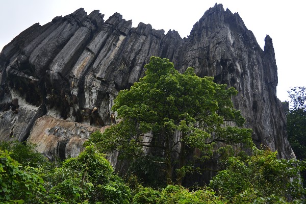 Mohini Shikhara (Peak) 1