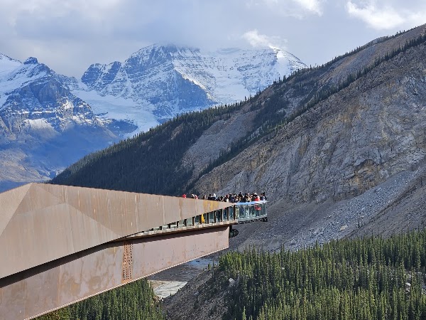 Columbia Icefield Skywalk 4