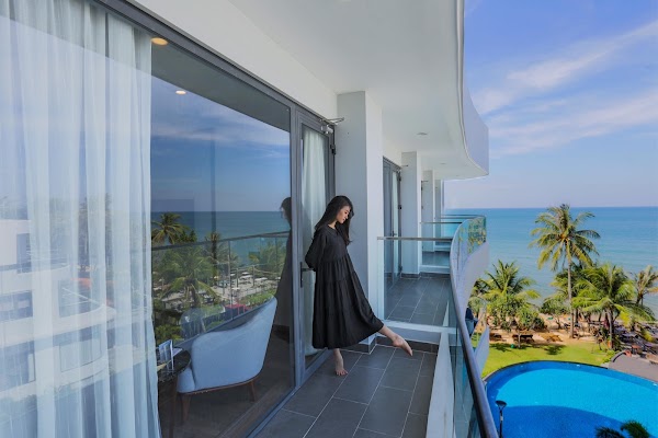 Sunset Beach Resort & Spa 2