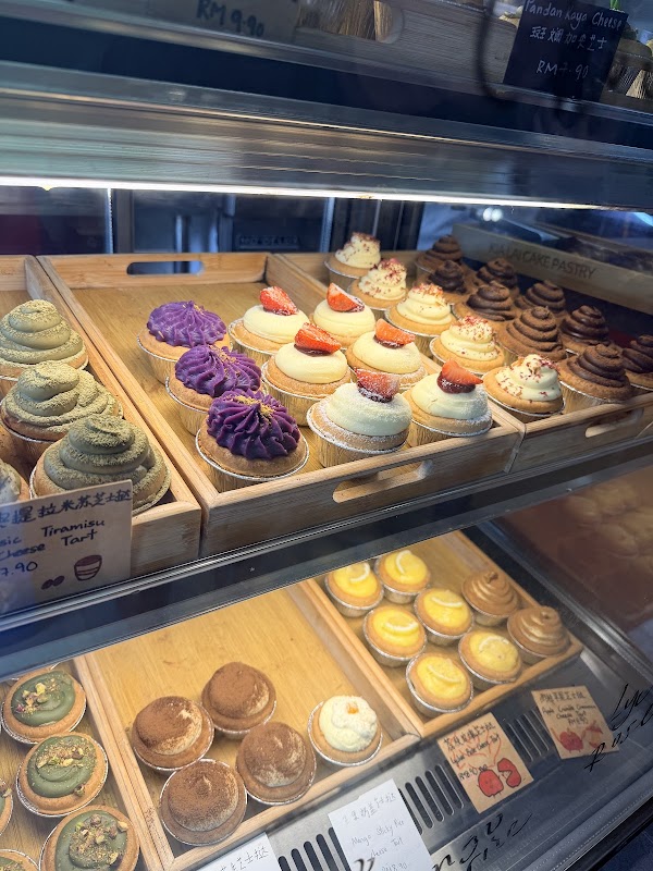 KIA LAI CAKE PASTRY 3