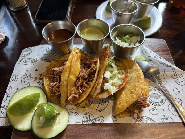El sabor de la birria (Antigua) 4
