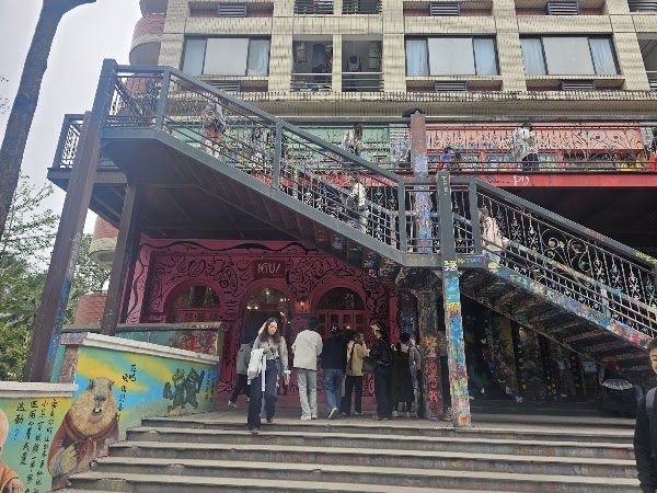 Huangjueping Main Street 3