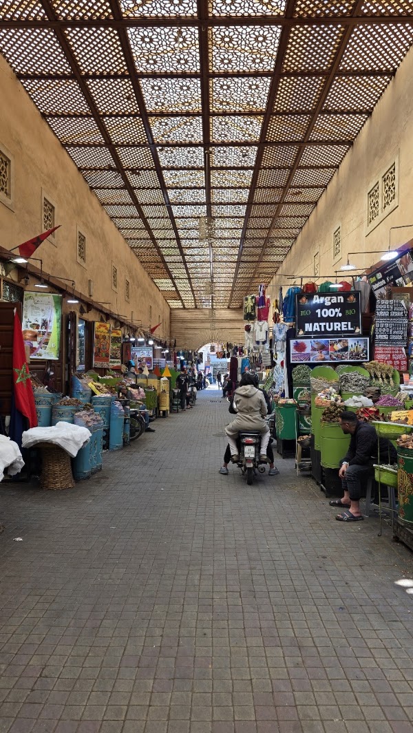 Souk Des Epices 5