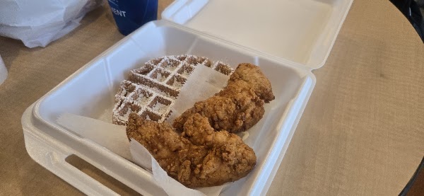 Nashville Chicken and Waffles 4