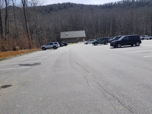 Grandfather Mountain Profile Trail Parking Lot 3