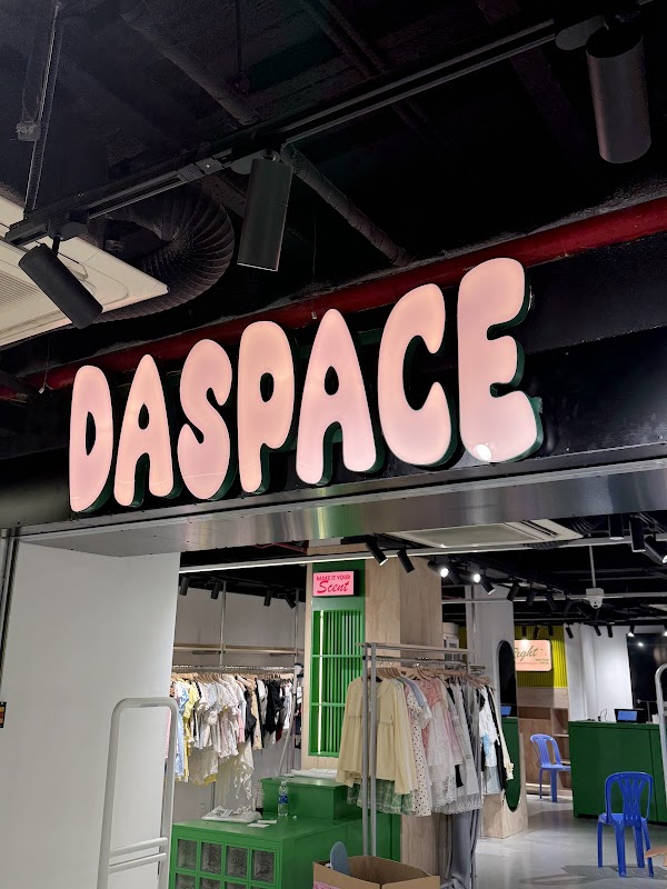 Daspace Flagship Store
