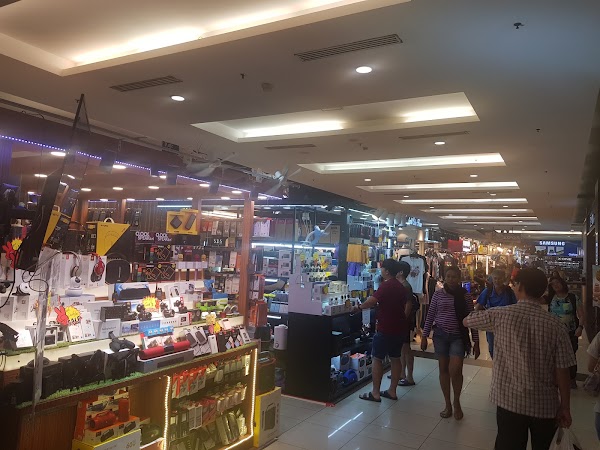 KSL Monday Night Market @ Jalan Seladang 2