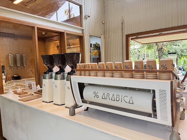 % Arabica Bali Uluwatu 4