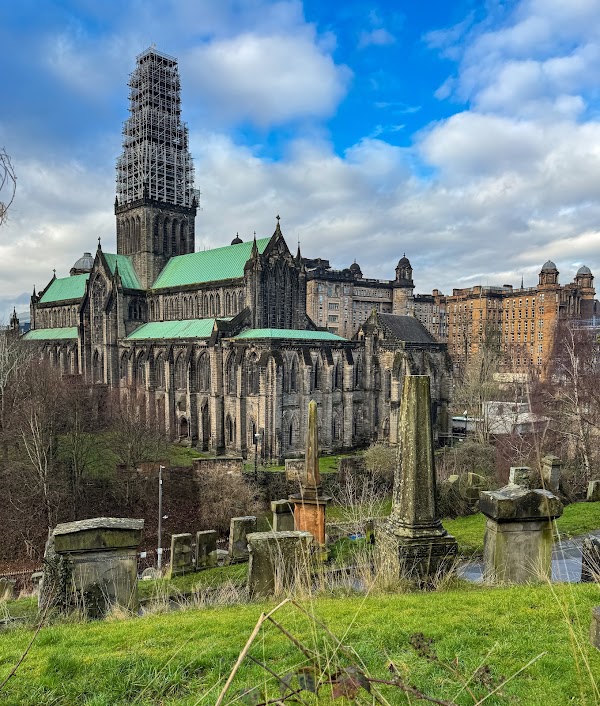 The Glasgow Necropolis 3