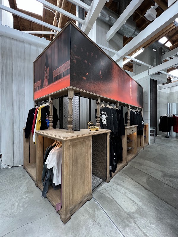 Dover Street Market Los Angeles 4