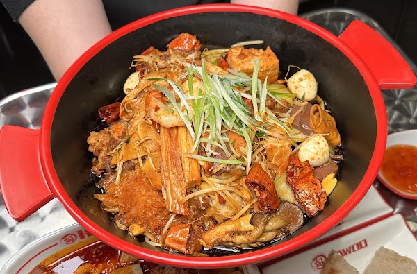 HAWOO MALATANG (SPICY HOT POT) 하우마라탕 4
