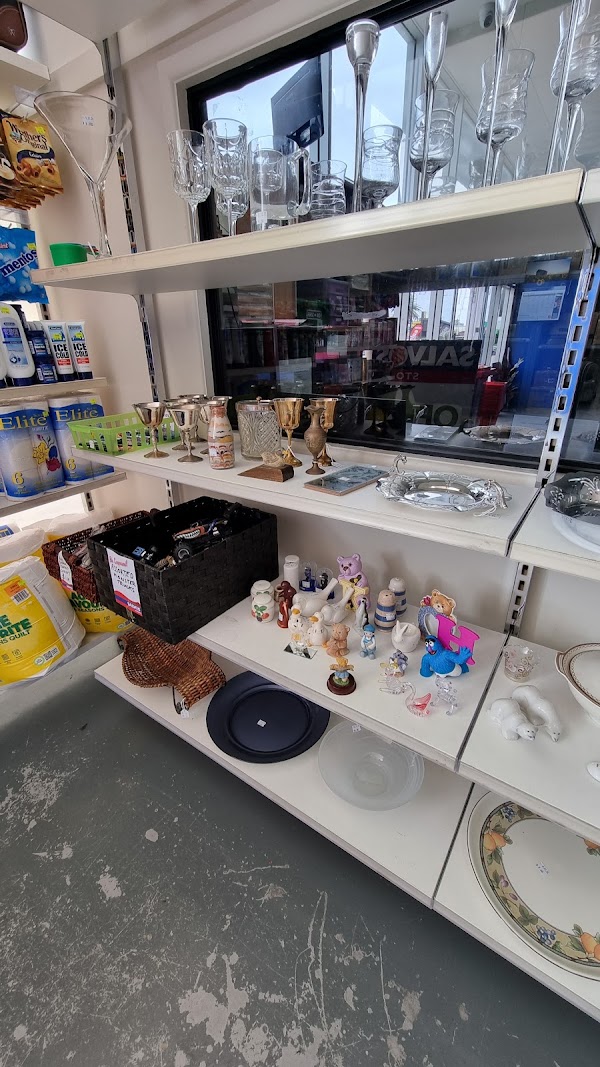 Salvos Stores Rothwell 4