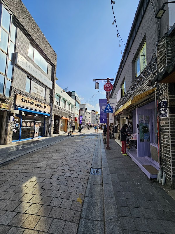 Haenggung Street 행궁길 5