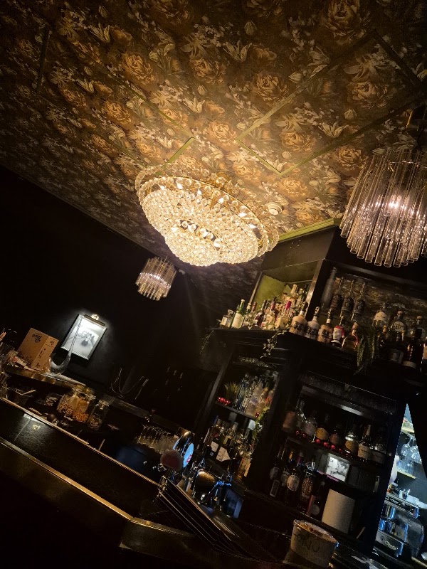 UNO – Aperitivo Bar