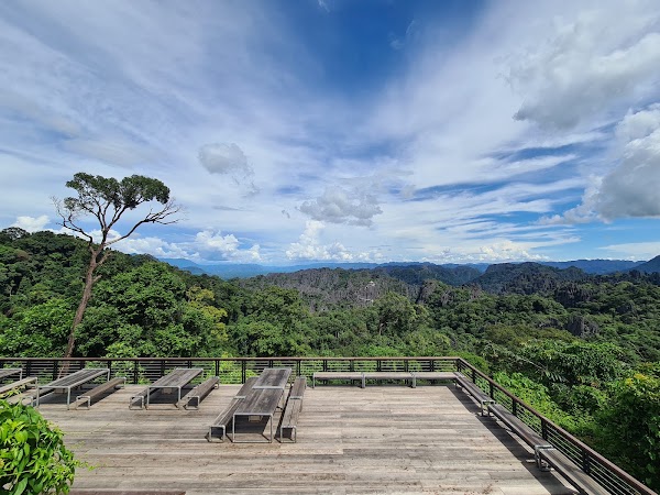 Phou Hin Poun National Bio-Diversity Conservation Area 4