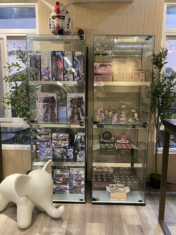 The Grumpy Elephant Cafe 1