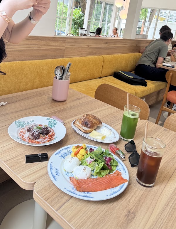 Toby's Sukhumvit 38 2
