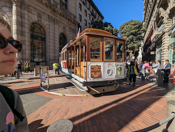 Cable Car Turnaround Powell St. 1